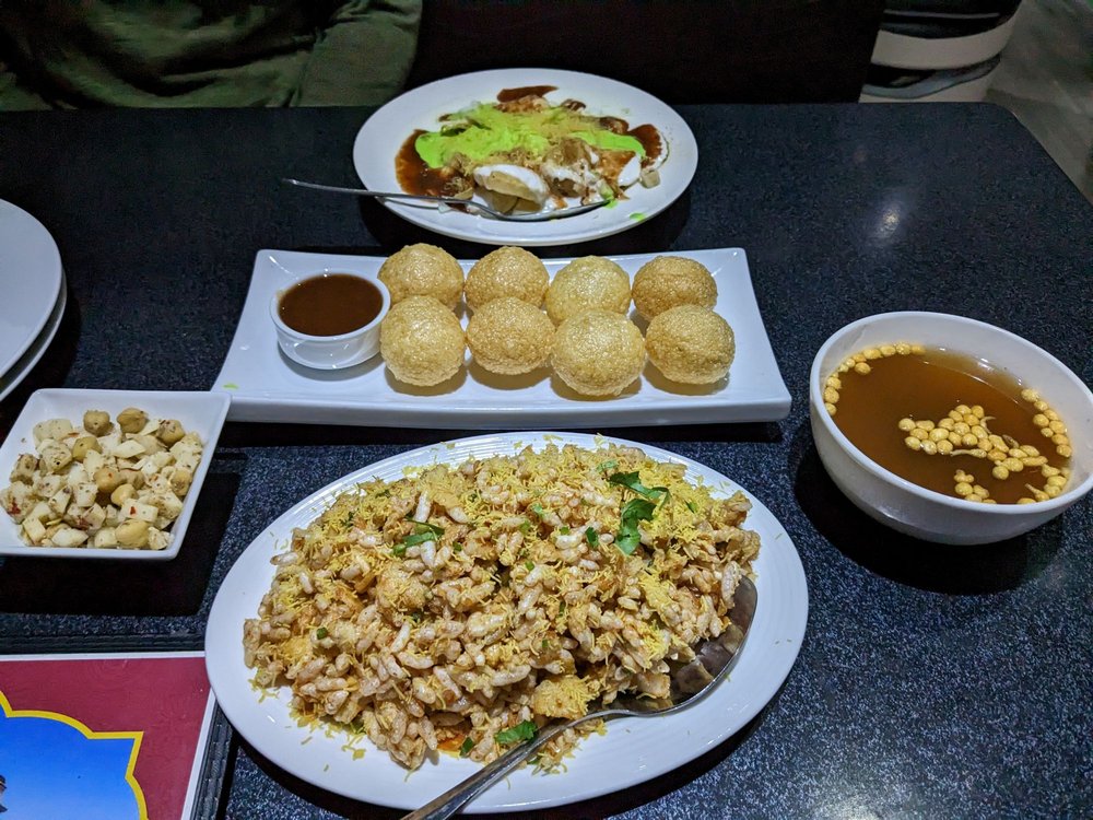 BOMBAY TOUCH Updated September 2024 11 Photos 800 Queenston Road