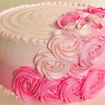 TC Bakery - a white cake with pink roses - Cupcakes Near Me - Crawfordville, Florida TC Bakery - a white cake with pink roses - Cupcakes Near Me - Crawfordville, Florida
