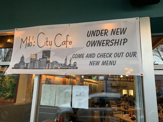 Milo's City Cafe by null