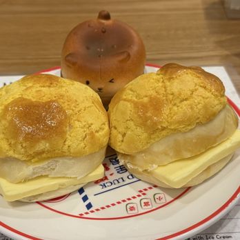 Wonderful Cafe - Butter pineapple bun - Hong Kong Style Cafe Near Me - San Leandro, California Wonderful Cafe - Butter pineapple bun - Hong Kong Style Cafe Near Me - San Leandro, California