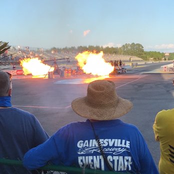 Gainesville Raceway - Jet Dragsters at GatorNationals - Stadiums & Arenas Near Me - Gainesville, Florida