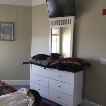 Atlantic Breeze Suites - Hotels Near Me - Hampton, New Hampshire