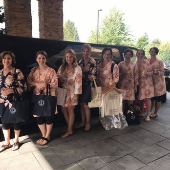 Lake Tapps Limousine - The gals and their limo! - Limos Near Me Lake Tapps Limousine - The gals and their limo! - Limos Near Me