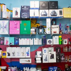 Happy Clouds Smoke Shop