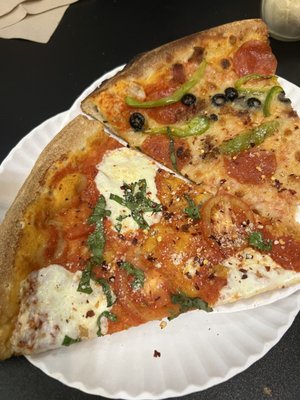 Tarantino's Pizzeria by null