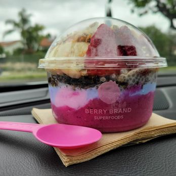 Berry Brand - 12oz Island Bowl - Acai Bowls Near Me - Cerritos, California