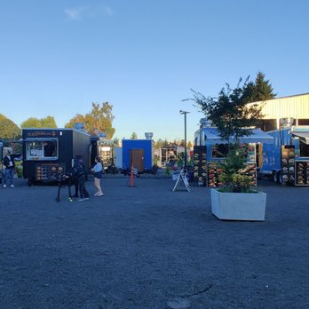 Zesti Food Carts - Carts - Food Trucks Near Me - Forest Grove, Oregon