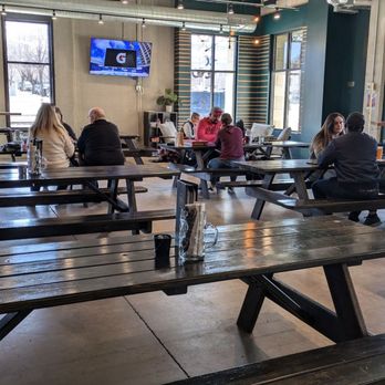 Mana Brewing - Tap room - Brewpubs Near Me - Shakopee, Minnesota