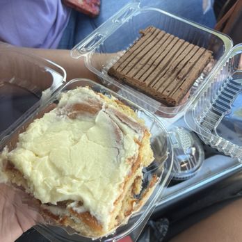 Hall Street Bakery - Cinnamon Rolls, Fudge Brownie - Bakeries Near Me - Grand Rapids, Michigan