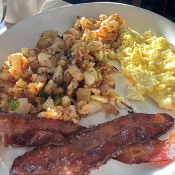 Irv's Sandwich Shop - bacon, eggs, and hash browns - Sandwiches Near Me - Cleveland Heights, Ohio Irv's Sandwich Shop - bacon, eggs, and hash browns - Sandwiches Near Me - Cleveland Heights, Ohio