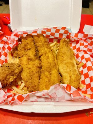 Cajun Kitchen by null