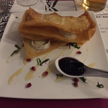 Lost In - Milles feuilles of goats cheese with basil and pomegranate very nice! - Cocktail Bars Near Me - Lisbon, 11 Lost In - Milles feuilles of goats cheese with basil and pomegranate very nice! - Cocktail Bars Near Me - Lisbon, 11