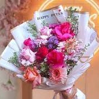 Happy Petals Floral Studio - Florists Near Me - Reseda, California