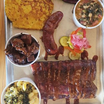 Stateline Road Smokehouse - Our spread - Barbeque Near Me - Napa, California Stateline Road Smokehouse - Our spread - Barbeque Near Me - Napa, California