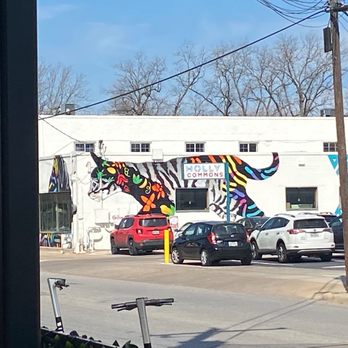 la Barbecue - The view of building across the street from patio. - Barbeque Near Me - Austin, Texas la Barbecue - The view of building across the street from patio. - Barbeque Near Me - Austin, Texas