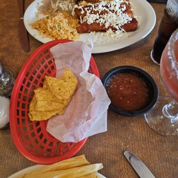 Gloria's Mexican Restaurant - Cheese and onion enchiladas - Mexican Near Me - Madison, Wisconsin Gloria's Mexican Restaurant - Cheese and onion enchiladas - Mexican Near Me - Madison, Wisconsin