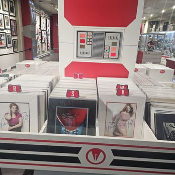 Celebrity Authentics - Hobby Shops Near Me - Universal City, California