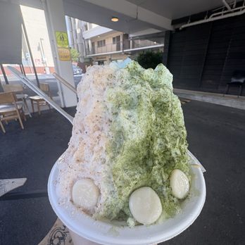Chillest Shave Ice - Strawberry milk and matcha with mochi - Shaved Ice Near Me - Honolulu, Hawaii Chillest Shave Ice - Strawberry milk and matcha with mochi - Shaved Ice Near Me - Honolulu, Hawaii
