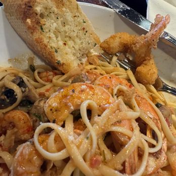 Pappadeaux Seafood Kitchen - My pasta, really a flavor bomb. Definitely would order this combo again of mushrooms, shrimp, garlic, crawfish and more. - Seafood Near Me - Houston, Texas Pappadeaux Seafood Kitchen - My pasta, really a flavor bomb. Definitely would order this combo again of mushrooms, shrimp, garlic, crawfish and more. - Seafood Near Me - Houston, Texas