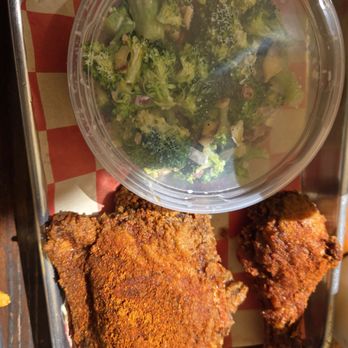 BirdHouse - Spicy fried chicken and broccoli & bacon salad - Chicken Shop Near Me - Page, Arizona