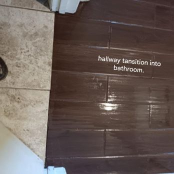 Short Stroke Renovations - Nice transition from hallway into the bathroom. - Painters Near Me Short Stroke Renovations - Nice transition from hallway into the bathroom. - Painters Near Me