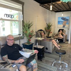 Redington Beach IV Therapy and Wellness - Need Concierge IV Therapy, IV Therapy near me or to Find a Nearby IV therapy establishment www.rbivwellness.com is the place you to call