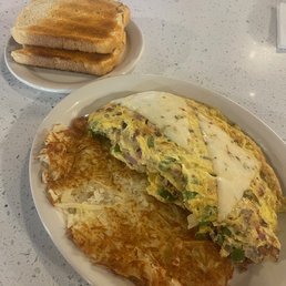 Meat lovers Omelette w/pepper jack cheese and sourdough toast