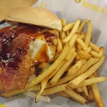 Buffalo Wild Wings - Chicken Wings Near Me - Gainesville, Virginia Buffalo Wild Wings - Chicken Wings Near Me - Gainesville, Virginia