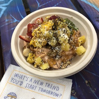 Anake's Juice Bar - Poipu bowl - Juice Bars & Smoothies Near Me - Koloa, Hawaii