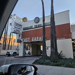 Burbank Town Center