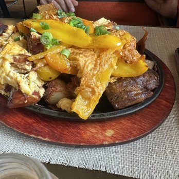 Bistro Punahele Tonnelier - Paniolo breakfast skillet - Breakfast & Brunch Near Me - Oakley, California Bistro Punahele Tonnelier - Paniolo breakfast skillet - Breakfast & Brunch Near Me - Oakley, California