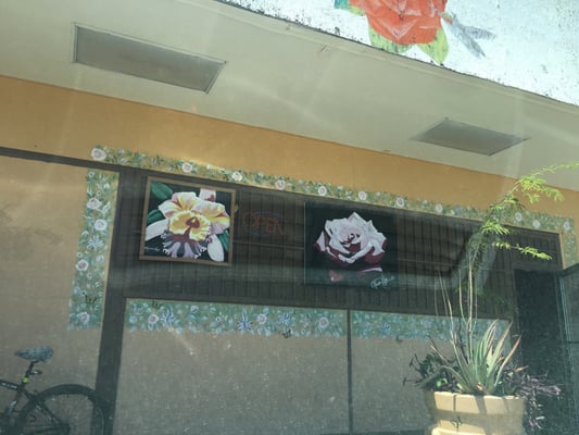 Five Points Flowers by null