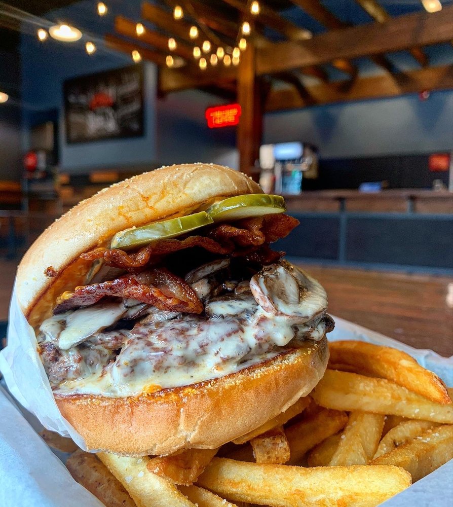 KILLER BURGER 22 Photos & 33 Reviews Burgers 325 NE Russell St