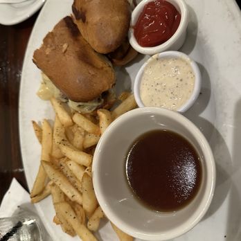 Stonewood Grill & Tavern - New American Near Me - Ormond Beach, Florida