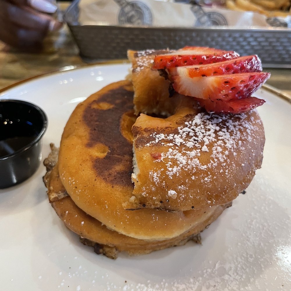 Publicans - Doughnuts - Burgers Near Me - Manhasset, New York Publicans - Doughnuts - Burgers Near Me - Manhasset, New York
