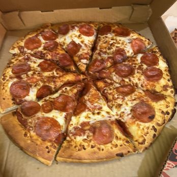 Pizza Hut - Pepperoni - Pizza Near Me - Wichita, Kansas
