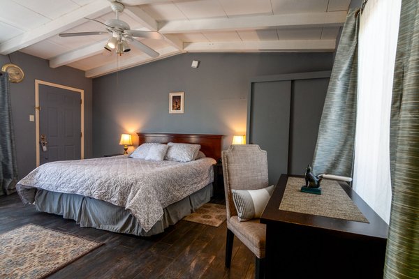 Harmony Motel by null