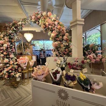 GIWA - Flower bouquet for sale - Breakfast & Brunch Near Me - Santa Clara, California GIWA - Flower bouquet for sale - Breakfast & Brunch Near Me - Santa Clara, California
