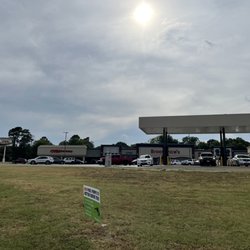 Brookshire's - Beautiful day at Brookshire