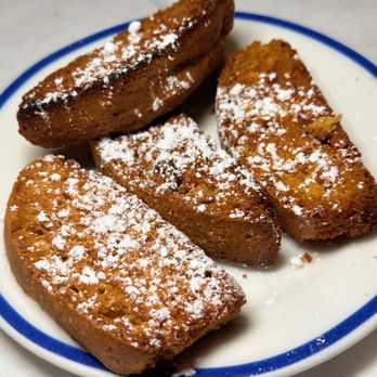 Sotto Luna - Italian Near Me - Albertson, New York