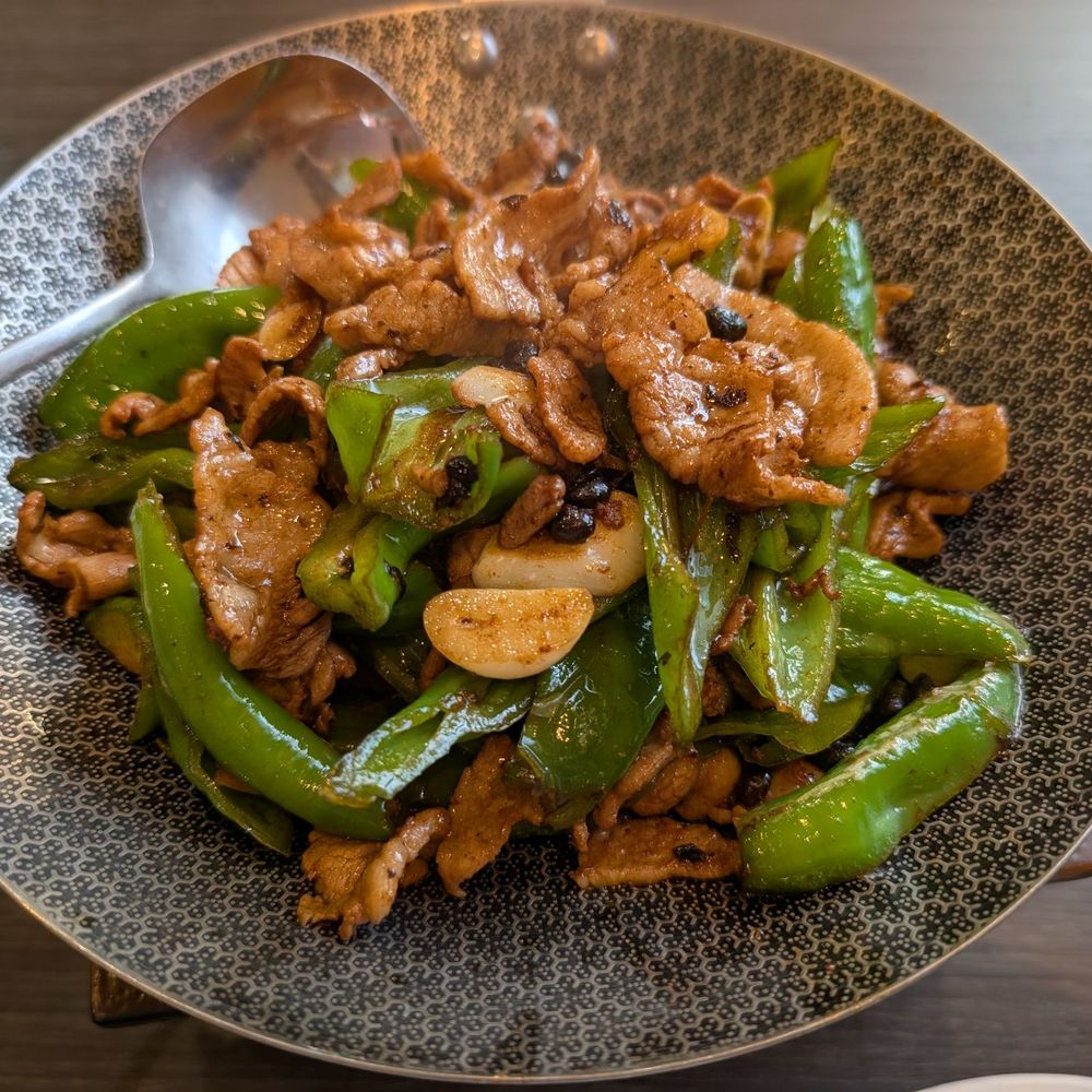 Ji Rong Kurobuta Pork Stir-Fry