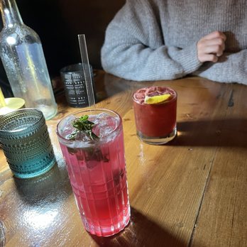 Fattoria E Mare - Dragonfruit mojito and black widow - Italian Near Me - Half Moon Bay, California
