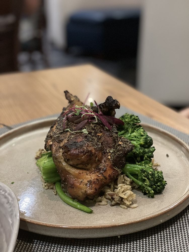 Catch 31 Fishhouse and Bar