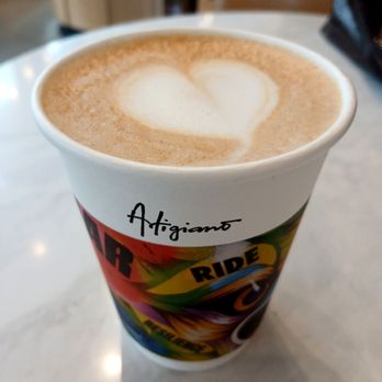 Artigiano- Cambie - 1% Latte - Cafes Near Me - Vancouver, British Columbia