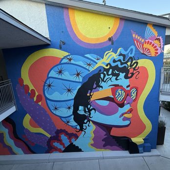 Voco The Tuxon - Lovely mural on end of building! - Hotels Near Me - Tucson, Arizona Voco The Tuxon - Lovely mural on end of building! - Hotels Near Me - Tucson, Arizona