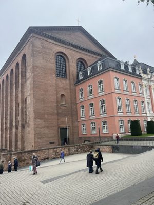 Konstantin-Basilika (Evangelische Kirche zum Erlöser)- Evangelische Kirchengemeinde Trier by null