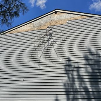 Aces N Jacks Handymasters - Before siding repair - Handyman Near Me - Edgewood, Maryland