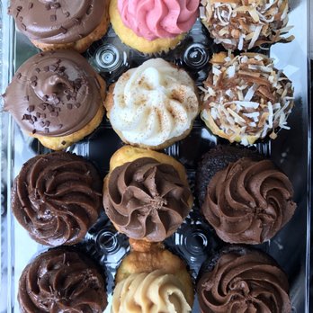 Gigi's Cupcakes - Dozen minis $18- (top) banana Nutella, strawberry, samoa, vanilla, chocolate mousse, chocolate on vanilla and chocolate, carrot walnut - Bakeries Near Me - Maplewood, New Jersey