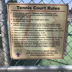 Dove Park Tennis Courts