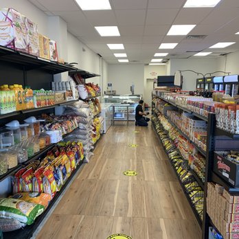 Medina Market - the aisles of a grocery store - International Grocery Near Me - Charlottesville, Virginia Medina Market - the aisles of a grocery store - International Grocery Near Me - Charlottesville, Virginia